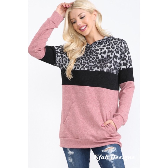 💗LAST 1! Leopard Color Block Soft Hoodie Top! - Picture 4 of 8